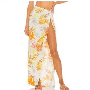 l*Space Pacifica Summer Tropics swim cover up
